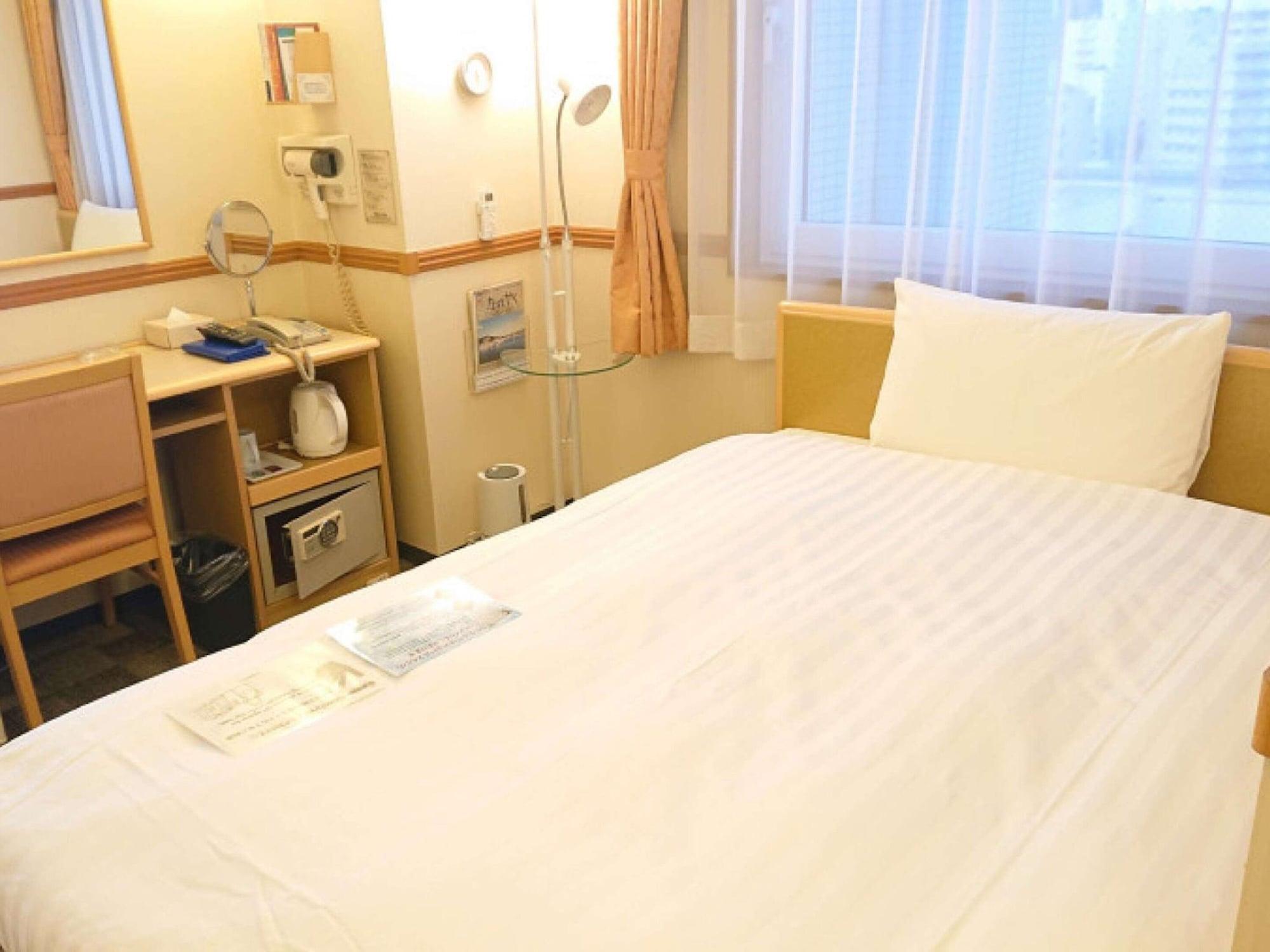 Toyoko Inn Okayama-Eki Nishiguchi Hiroba Buitenkant foto